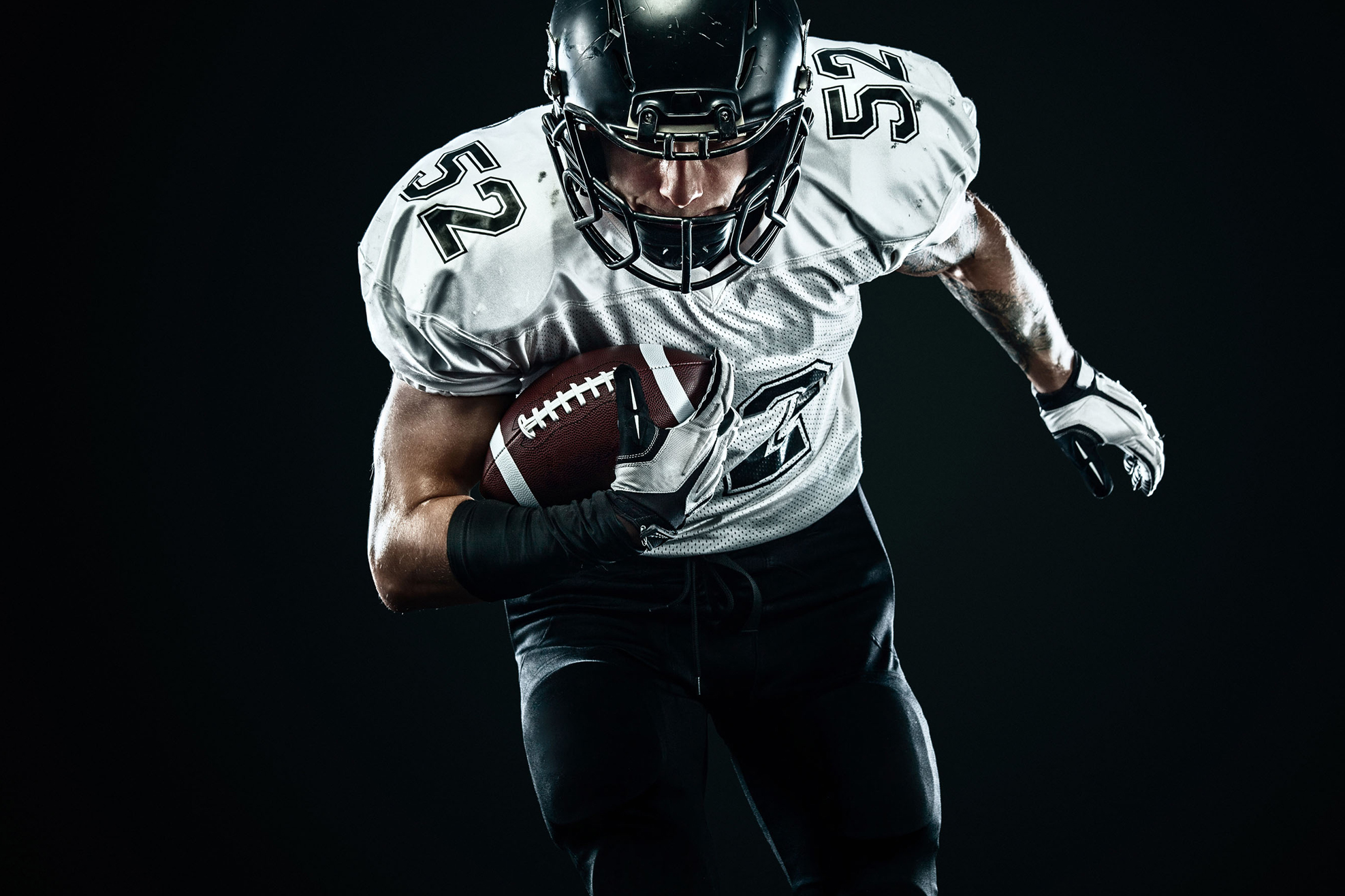  American Football Gloves